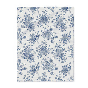 Beautiful Arctic Fleece Blanket